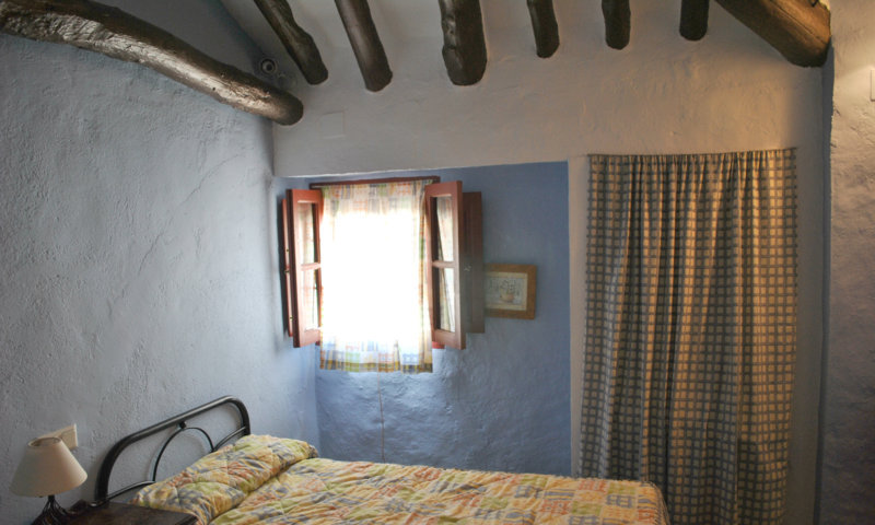 casa pequeña dormitorio 2 (2)